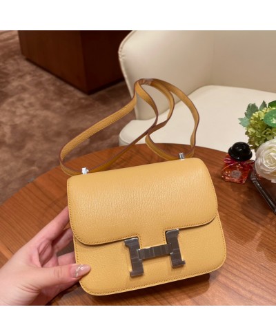 HERMES CONSTANCE 19 BAG