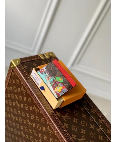 LOUIS VUITTON CARD HOLDER