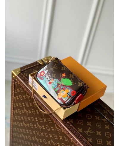 LOUIS VUITTON MINI POCHETTE ACCESSOIRES