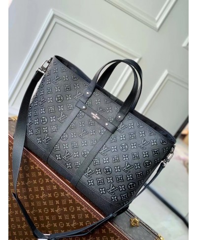 LOUIS VUITTON TOTE JOURNEY