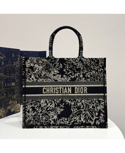 CHRISTIAN DIOR LARGE DIOR BOOK TOTE