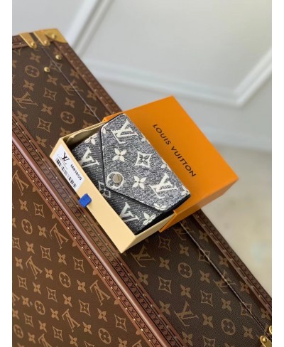 LOUIS VUITTON VICTORINE WALLET