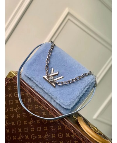 LOUIS VUITTON TWIST MM