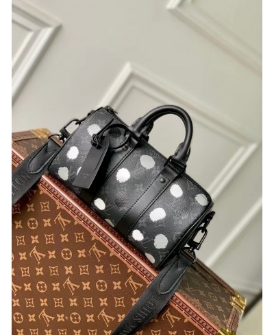 LV X YK KEEPALL 25 LOUIS VUITTON