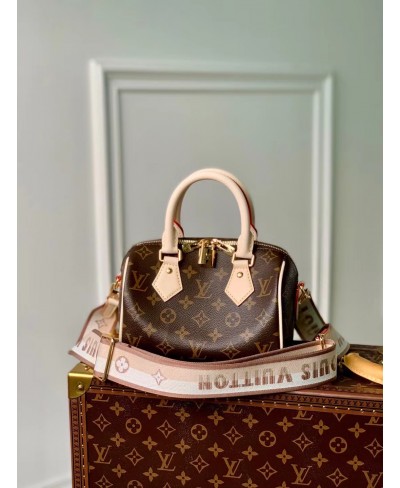 LOUIS VUITTON SPEEDY BANDOULIÈRE 20