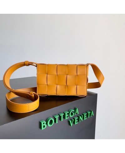 BOTTEGA VENETA Small Cassette