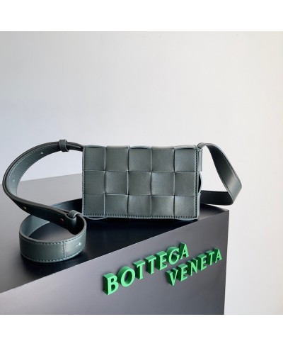 BOTTEGA VENETA Small Cassette