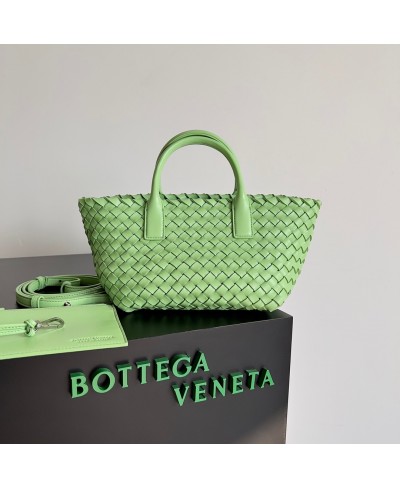 BOTTEGA VENETA Mini Cabat