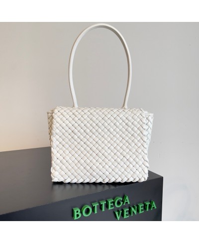 BOTTEGA VENETA Patti Top Handle Bag