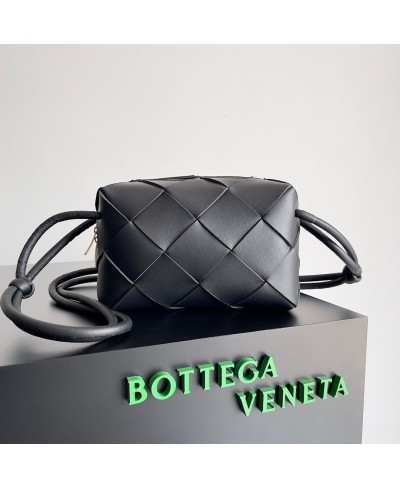 BOTTEGA VENETA Small Cassette Camera Bag