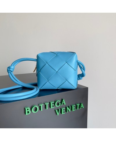 BOTTEGA VENETA Mini Cassette Camera Bag