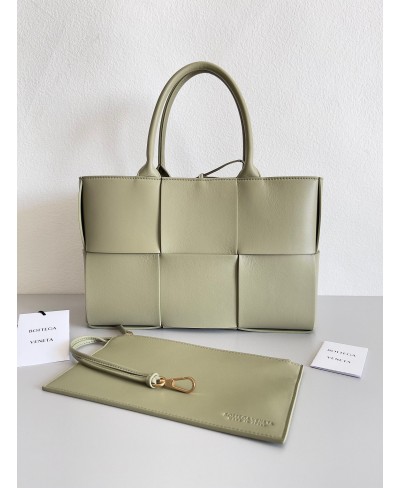 ARCO TOTE BOTTEGA VENETA