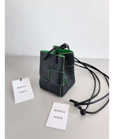 BOTTEGA VENETA Mini Cassette Bucket Bag