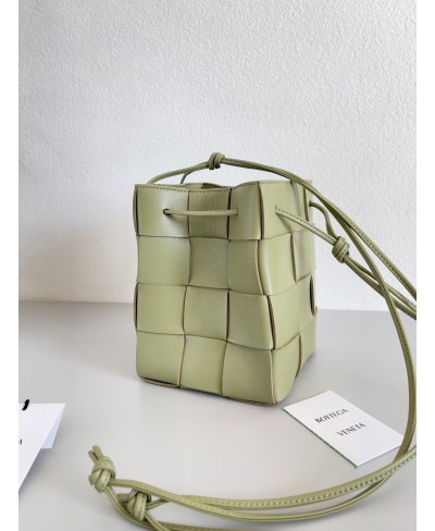 BOTTEGA VENETA Small Cassette Bucket Bag