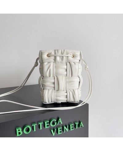 BOTTEGA VENETA Small Cassette Bucket Bag