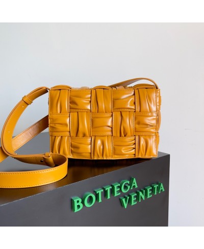 BOTTEGA VENETA Cassette