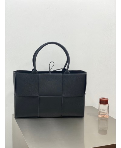 Borsa Arco Tote Media BOTTEGA VENETA