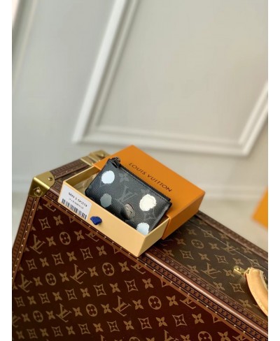 LOUIS VUITTON LV x YK Pochette Clé