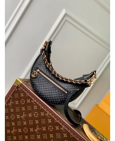 LOUIS VUITTON Loop