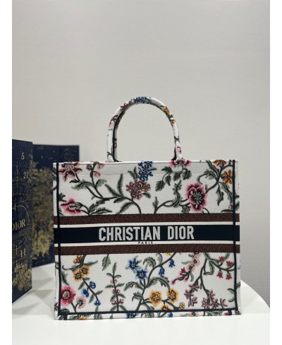 CHRISTIAN DIOR LARGE DIOR BOOK TOTE