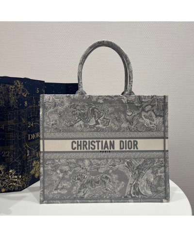 CHRISTIAN DIOR LARGE DIOR BOOK TOTE