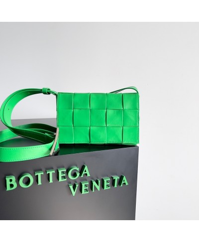 BOTTEGA VENETA Small Cassette