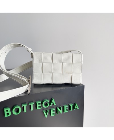 BOTTEGA VENETA Small Cassette