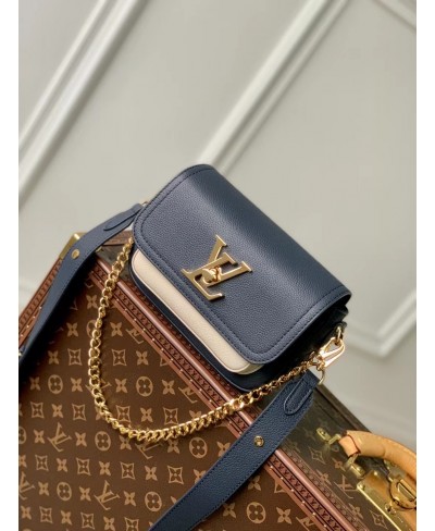 LOUIS VUITTON LockMe Tender