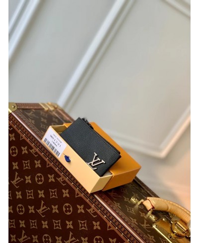 LOUIS VUITTON Key Pouch