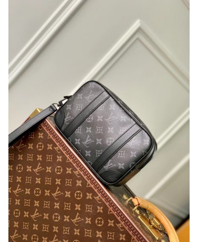 Pochette Kasai LOUIS VUITTON