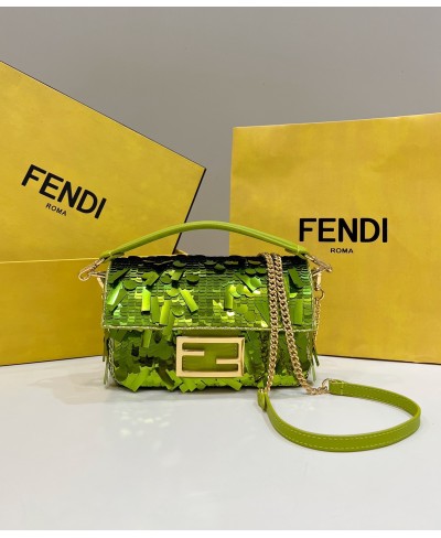 FENDI Baguette Mini