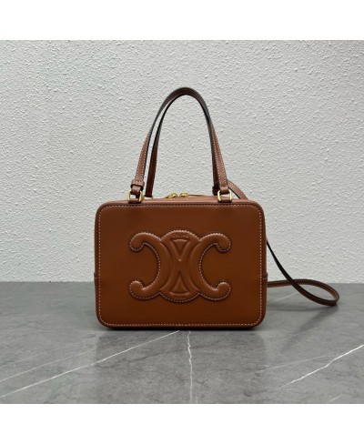 BORSA CUBE PIEGHEVOLE IN PELLE DI VITELLO LISCIA CELINE