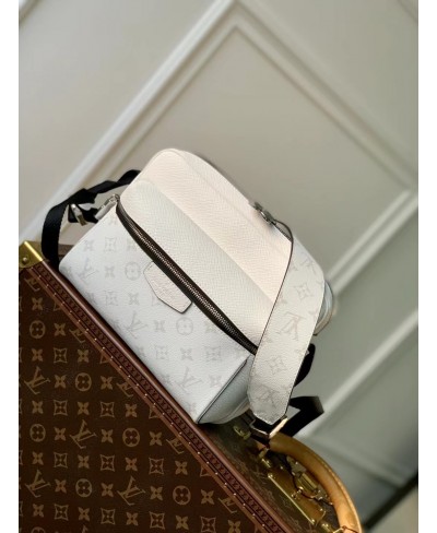 Borsa messenger Outdoor LOUIS VUITTON