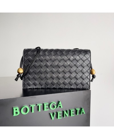 BOTTEGA VENETA Trio Pouch On Strap