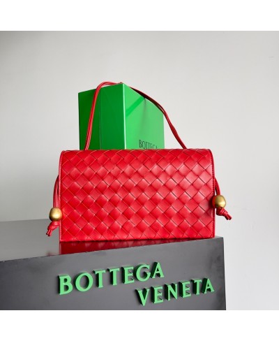 BOTTEGA VENETA Trio Pouch On Strap