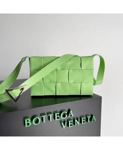 BOTTEGA VENETA Cassette