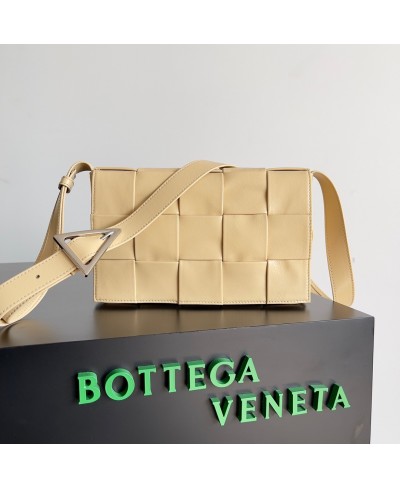 BOTTEGA VENETA Cassette