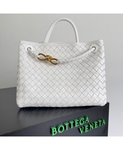 BOTTEGA VENETA Medium Andiamo