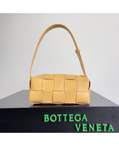 BOTTEGA VENETA Small Brick Cassette