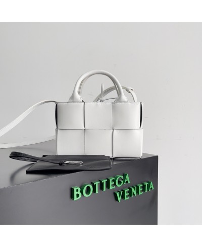 BOTTEGA VENETA Candy Arco Tote Bag