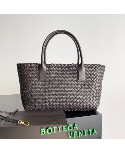 BOTTEGA VENETA Medium Cabat