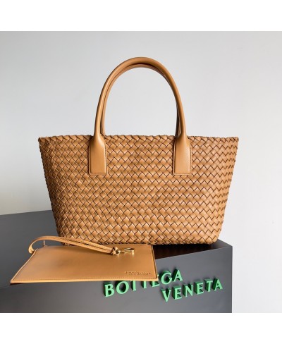 BOTTEGA VENETA Medium Cabat