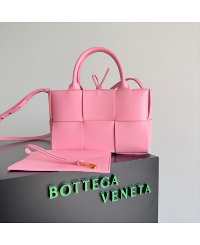 BOTTEGA VENETA Mini Arco Tote Bag