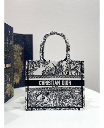 CHRISTIAN DIOR SMALL DIOR BOOK TOTE