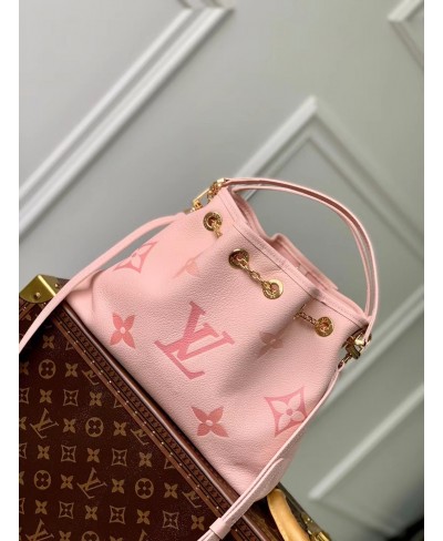 LOUIS VUITTON Summer Bundle