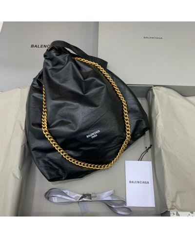 BALENCIAGA WOMEN'S CRUSH MEDIUM TOTE BAG IN BLACK