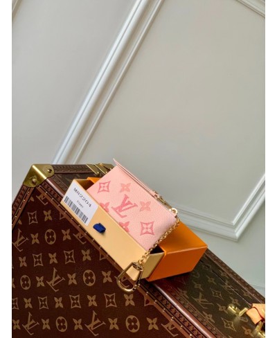 LOUIS VUITTON Key Pouch