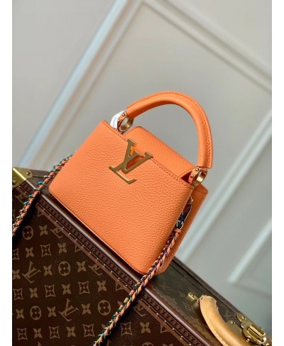 Borsa Capucines Mini LOUIS VUITTON