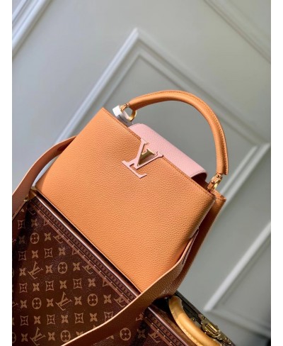 Borsa Capucines MM LOUIS VUITTON