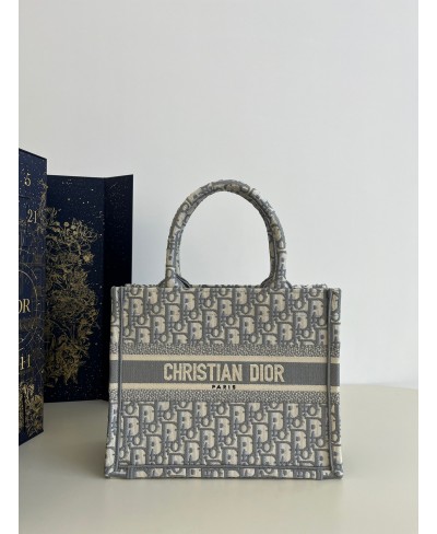 CHRISTIAN DIOR SMALL DIOR BOOK TOTE